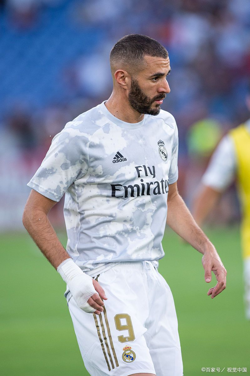 包含热刺大将受伤离场，球队战绩或将受到影响的词条