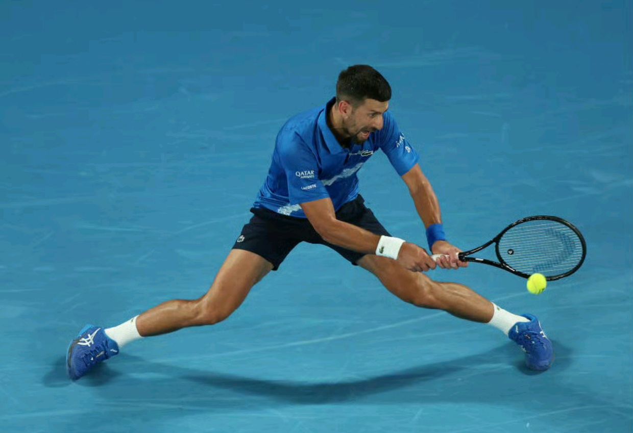 关于德约科维奇连续二十场比赛得分超过险胜，塞尔维亚队冲击纪录！的信息