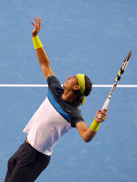 勇士对阵费德勒激战胶着，最终险胜对手