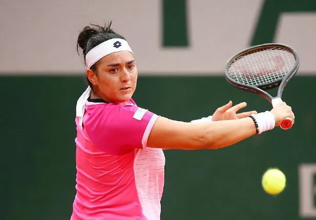 穆古鲁扎爆冷击败德国队，赛况扑朔迷离引爆全场！的简单介绍